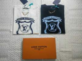 Picture of Louis Vuitton T Shirts Short _SKULVXS-LfqtxL2266987